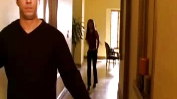 Мила лесбійська оральна з порно відео російське рудою красунею Марі Маккрей