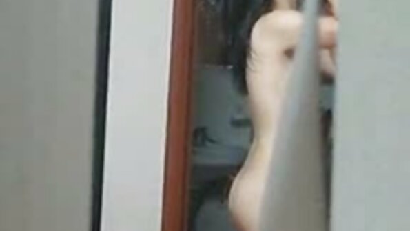Nuttige Sekretärin порно відео онлайн безкоштовно Jill Kassidy lässt sich massieren